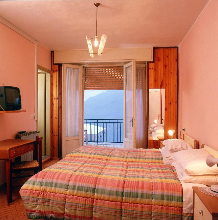 Hotel Poggio D'Oro Рива-ди-Сольто Номер фото